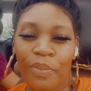 Meet your Posher, Ericka